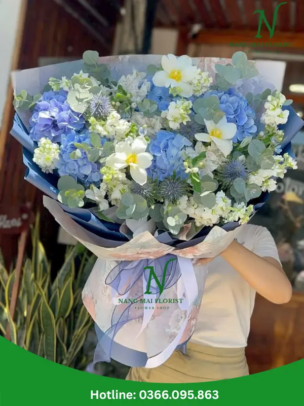 Bó Hoa Tươi Tông Xanh Trắng Sang Trọng – Tặng Dịp Sinh Nhật, Kỷ Niệm, Chúc Mừng Nắng Mai Florist Bo-Hoa-Tuoi-Tong-Xanh-Trang-Sang-Trong-SHop-Hoa-Tuoi-Binh-Duong-Tp-Ho-Chi-Minh
