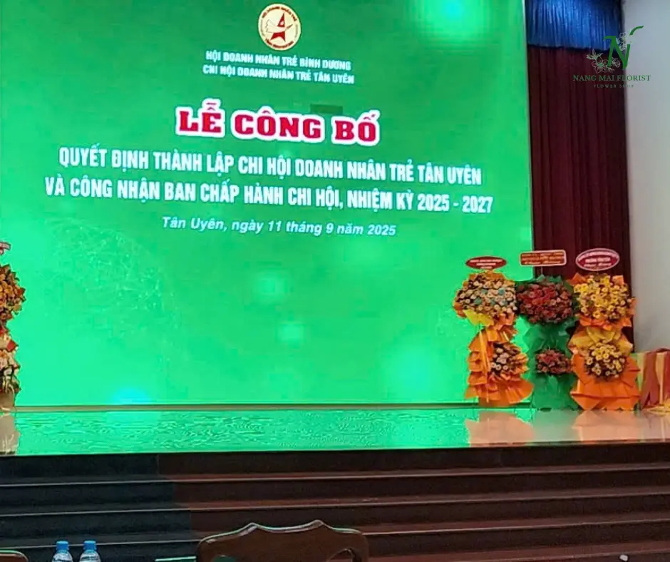 hinh-anh-tai-noi-giao-hoa-chuc-mung-su-kien-tan-noi-dien-hoa-binh-duong-nang-mai-florist.webp