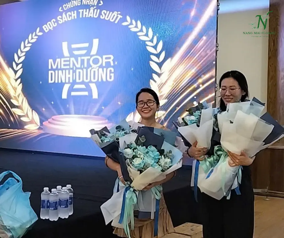 hinh-anh-tai-noi-giao-hoa-sinh-nhat-tan-noi-dien-hoa-binh-duong-nang-mai-florist.webp