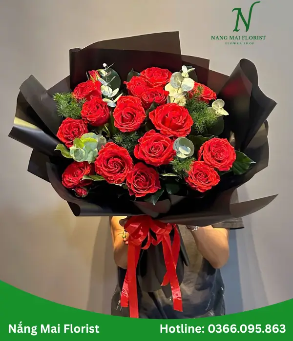 Cart Nắng Mai Florist Bó Hoa Hồng Đỏ Sang Trọng – Món Quà Ý Nghĩa Tặng Người Phụ Nữ Bạn Yêu